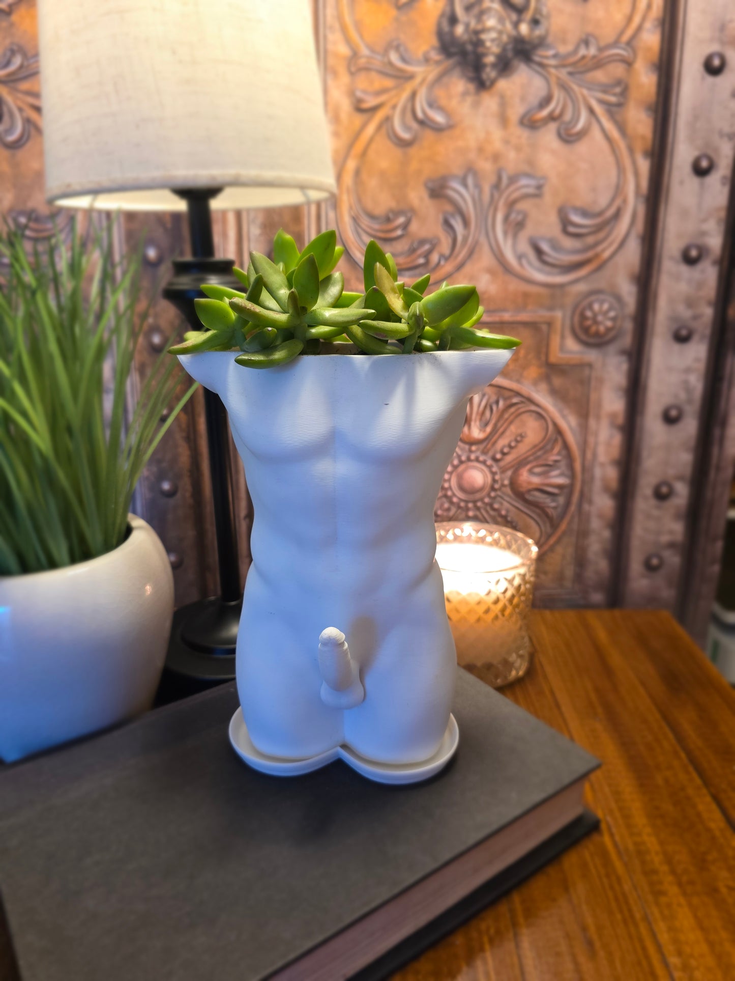 Large Male Erect Planter
