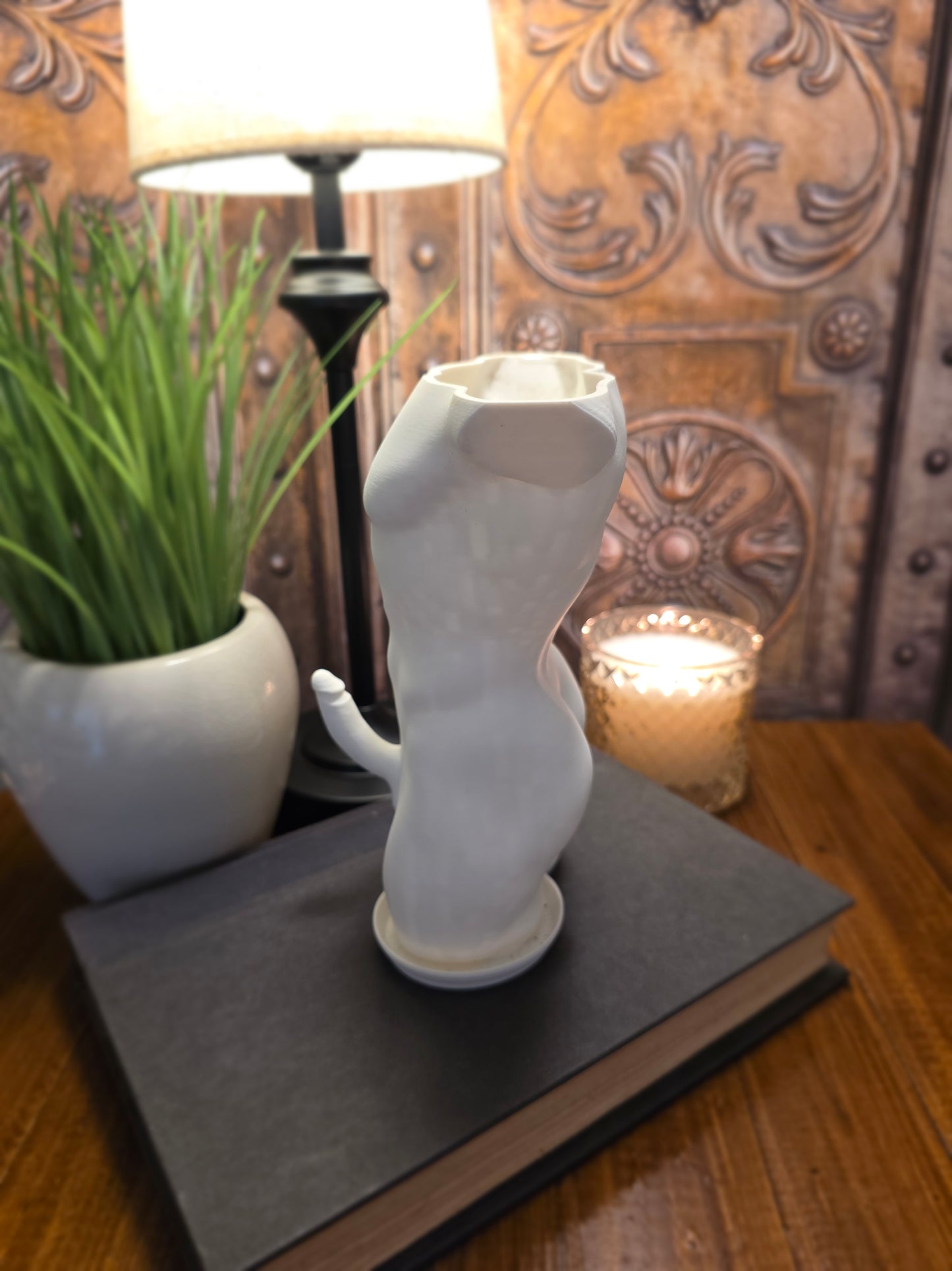 Large Male Erect Planter